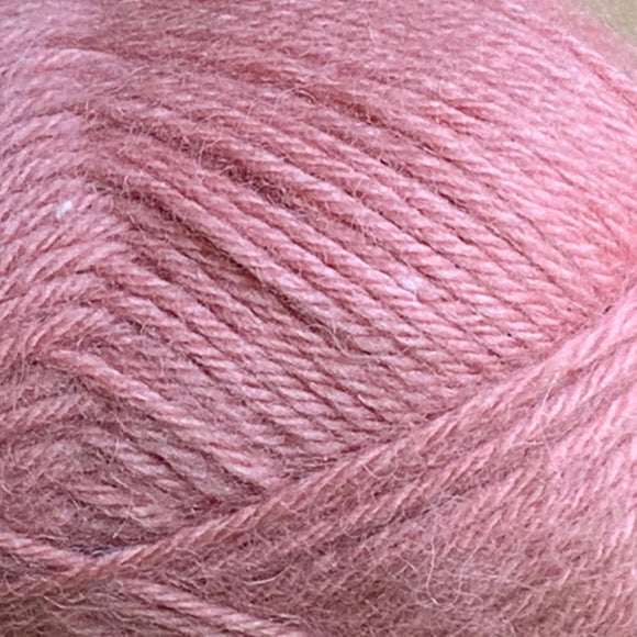 Cosy Comfort 8 ply by Heirloom