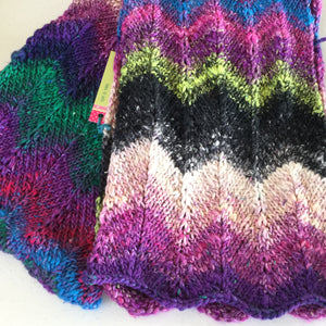 Hand knit scarf in Cotton/Sillk/Wool